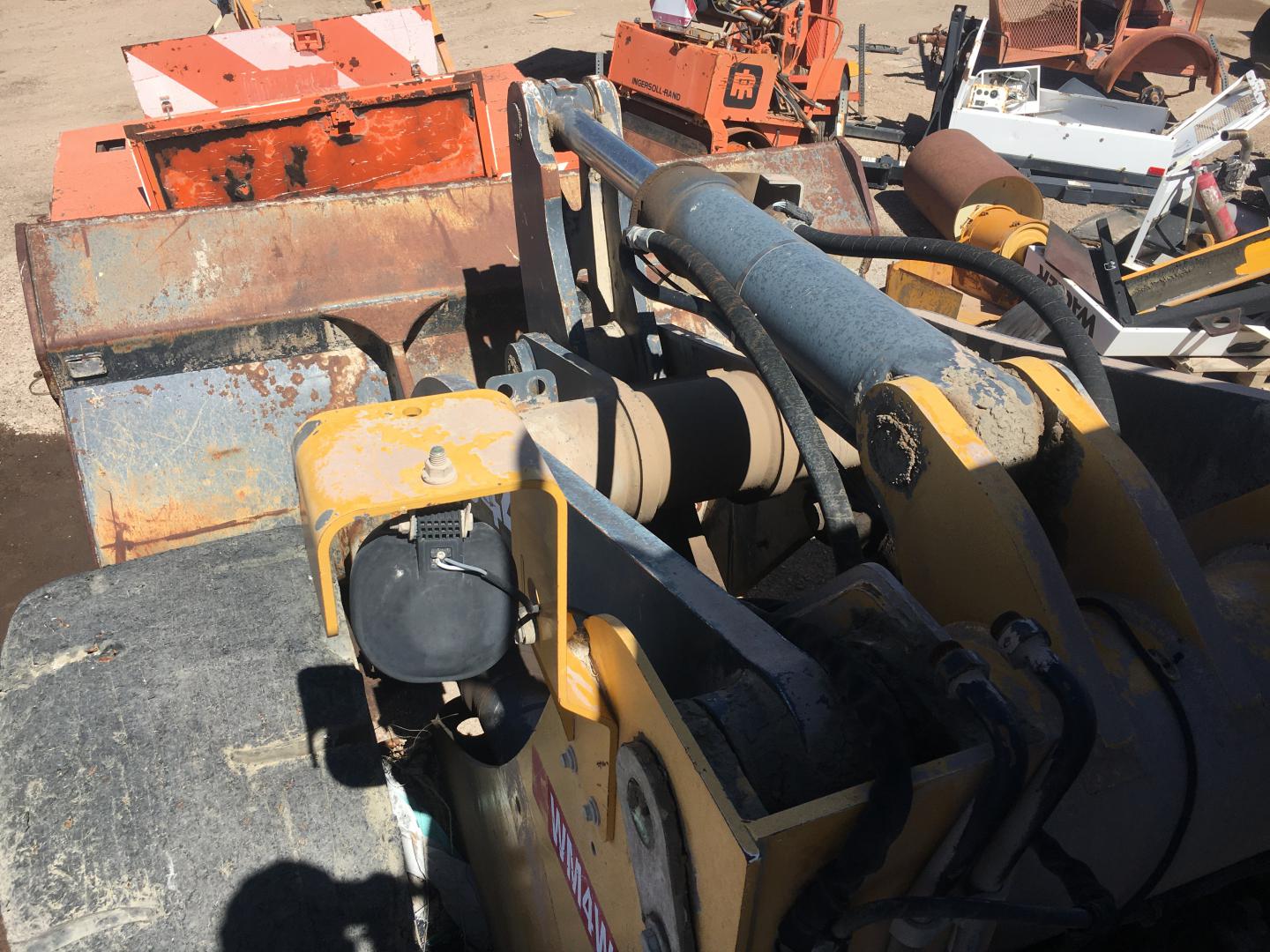 ./imagenes/INVOICE/2019/15546/CARGADOR FRONTAL JOHN DEERE644J PARA PARTES (41).JPG